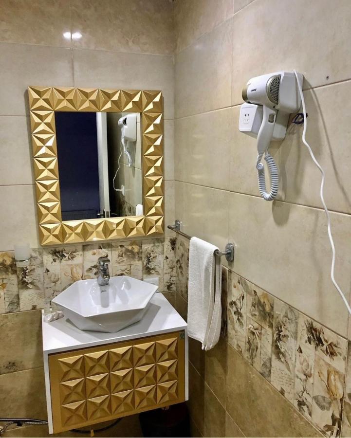 Mariam Hotel Tbilissi Extérieur photo